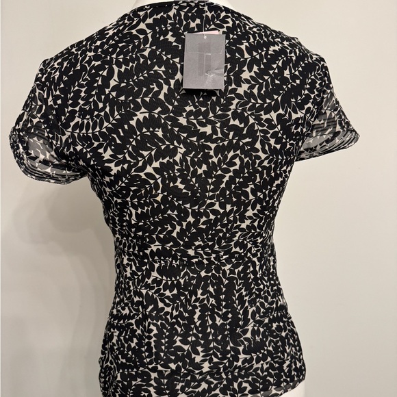 Black and White Printed Women's Top - Picture 2 of 5